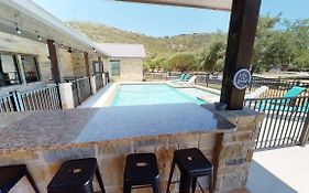 Heartstone Lodge